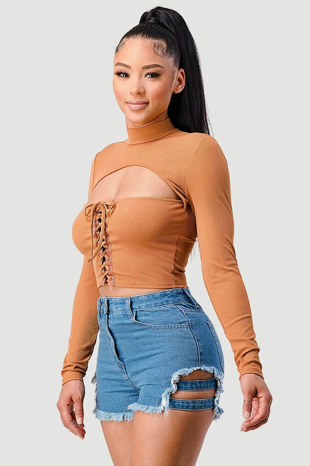 FRONT LACE-UP CUT-OUT MOCK NECK CROPPED TOP