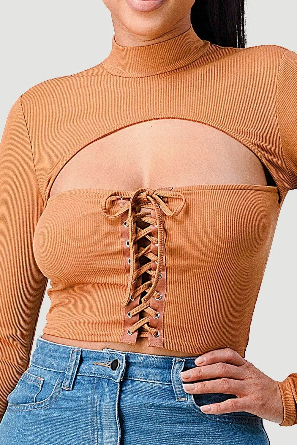 FRONT LACE-UP CUT-OUT MOCK NECK CROPPED TOP